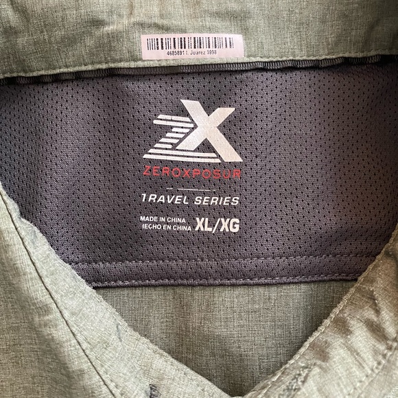 X-large men’s short sleeve button down shirt in olive color. Brand: ZeroXPosur - Picture 3 of 3